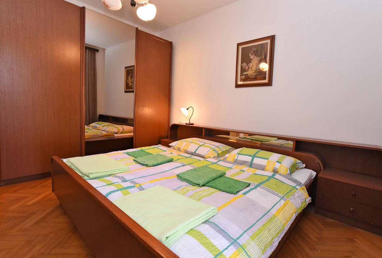 Apartments Josip 74 Пула Екстер'єр фото