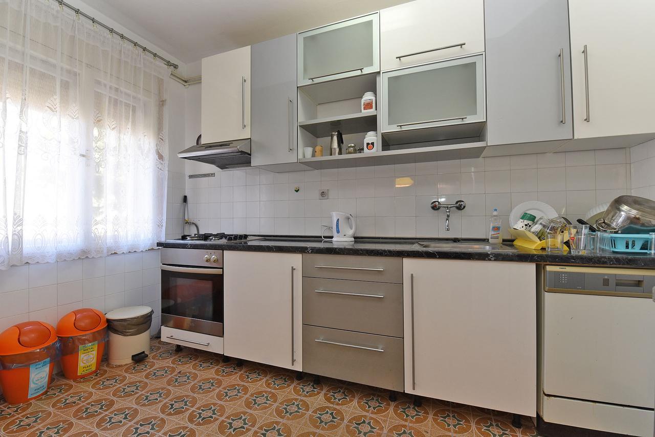 Apartments Josip 74 Пула Екстер'єр фото
