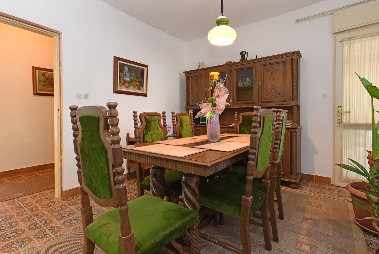 Apartments Josip 74 Пула Екстер'єр фото