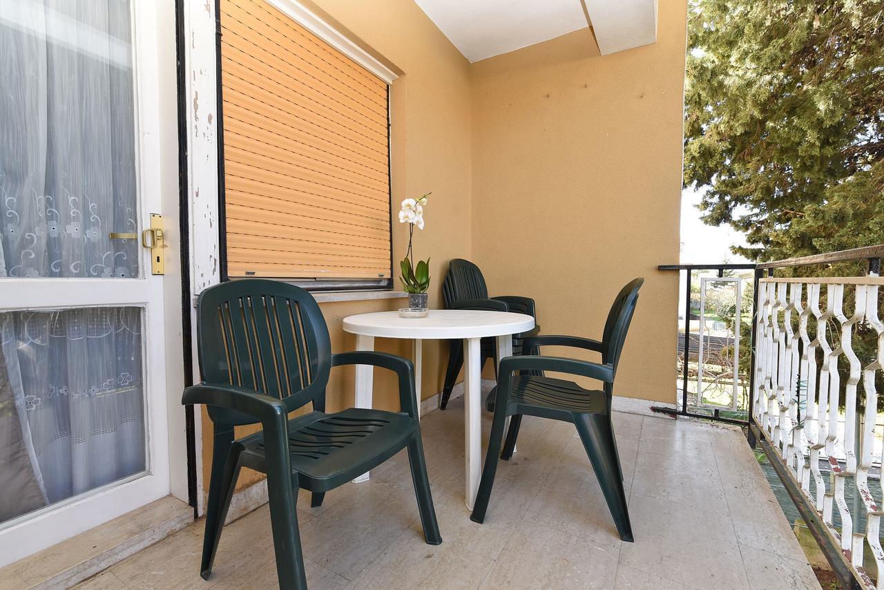Apartments Josip 74 Пула Екстер'єр фото