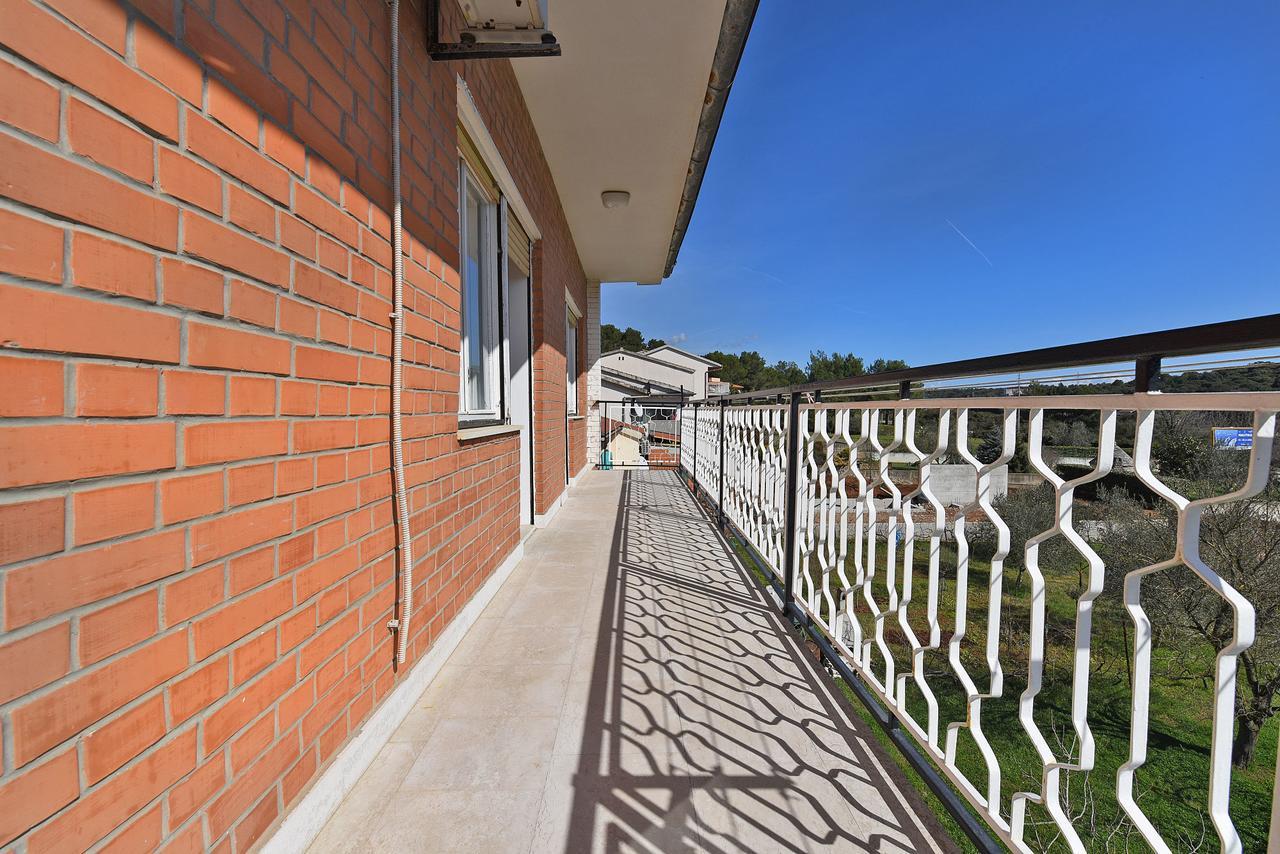 Apartments Josip 74 Пула Екстер'єр фото