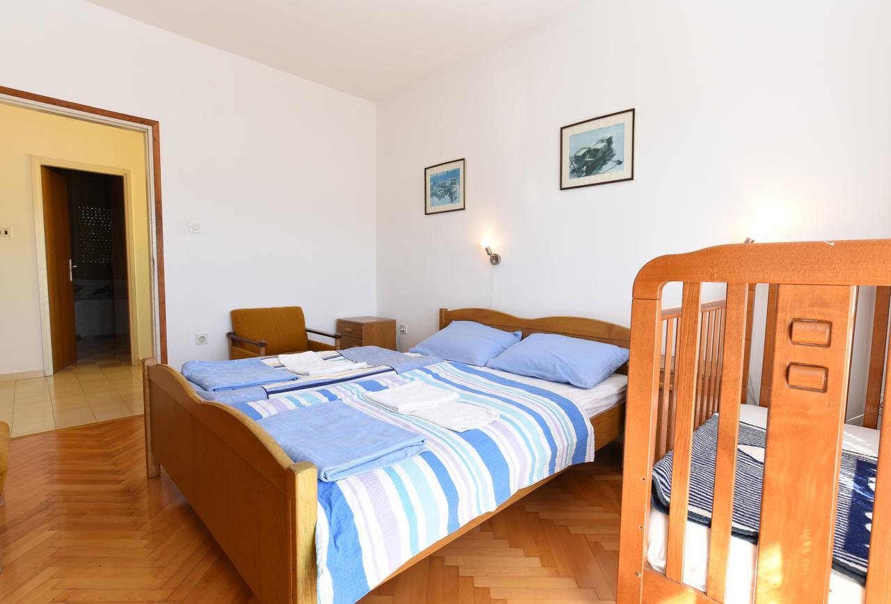 Apartments Josip 74 Пула Екстер'єр фото