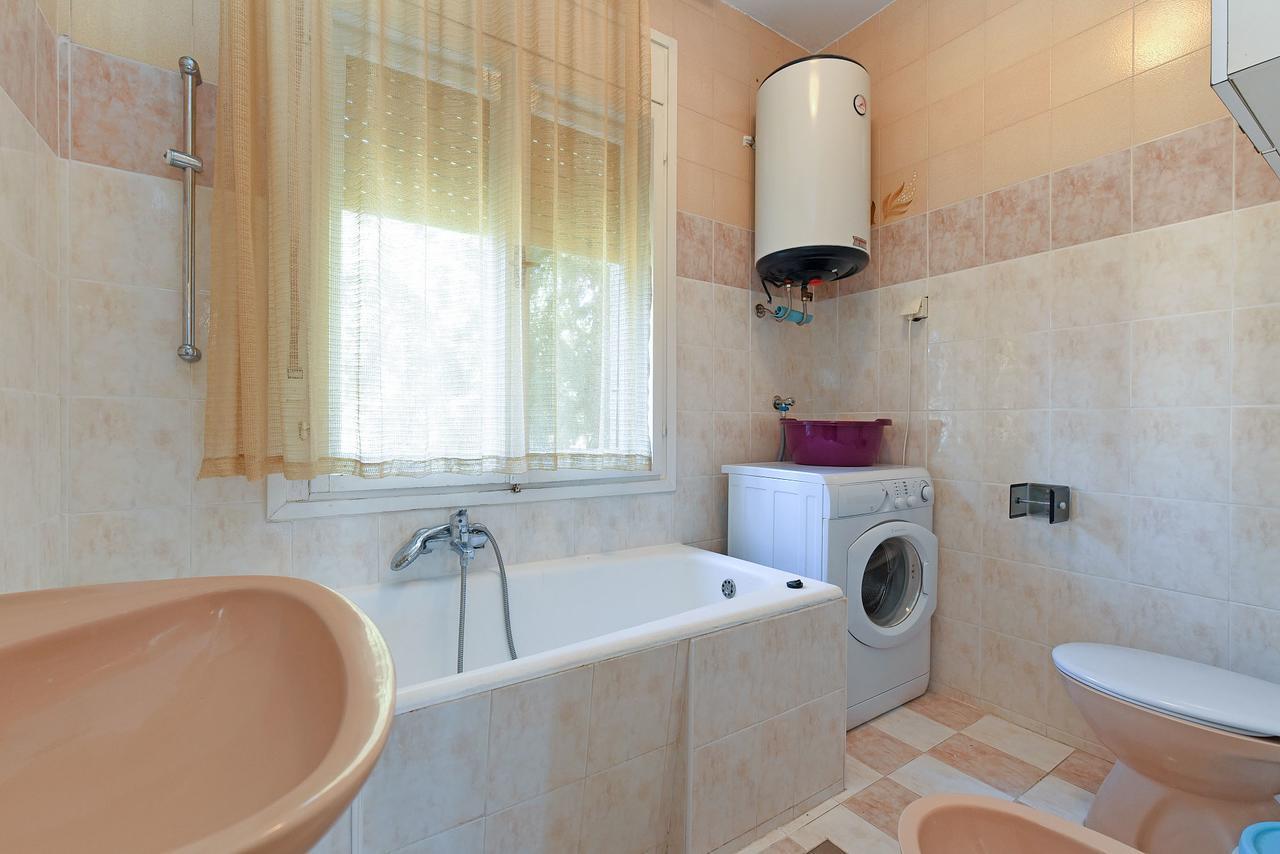 Apartments Josip 74 Пула Екстер'єр фото