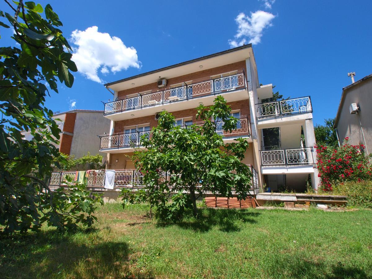 Apartments Josip 74 Пула Екстер'єр фото